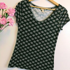 Like New! BANANA REPUBLIC Lace Detail Top - S